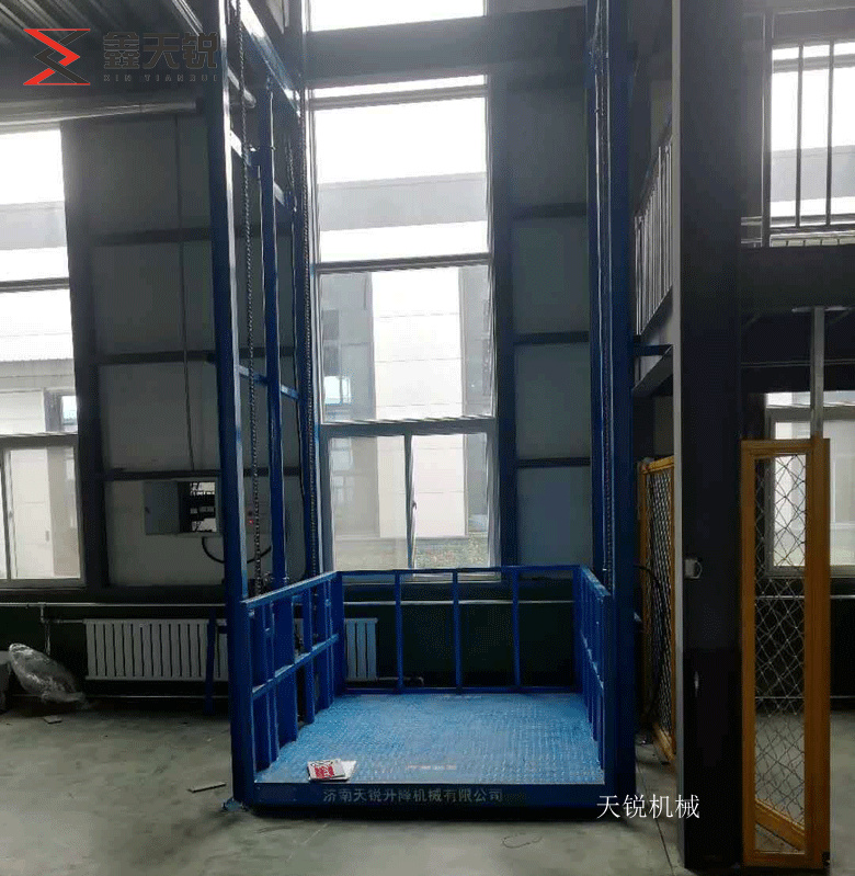 吕梁导轨式升降机验收合格